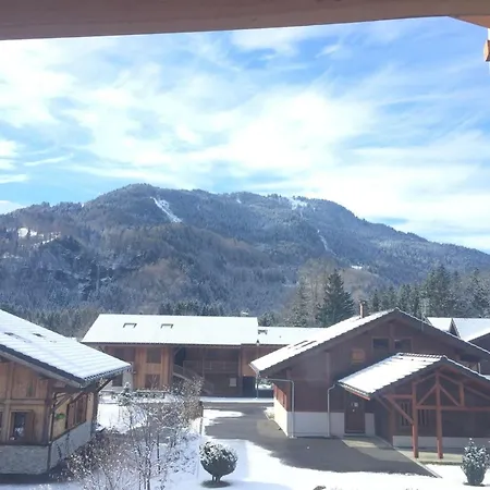 Spacieux A De 210 M² Avec Jacuzzi Et Jardin * Samoens